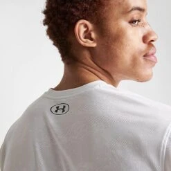 Men's Under Armour UA Tech Vent Jacquard T-Shirt Grey Mist - 1377052 006 13 Men's Under Armour UA Tech Vent Jacquard T-Shirt Grey Mist - 1377052 006 -Deals Adidas Store 1377052 006 M6