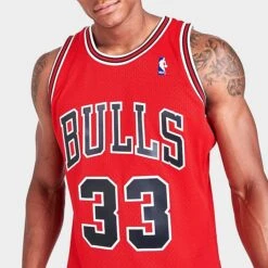 Men's Mitchell & Ness Chicago Bulls NBA Scottie Pippen Swingman Jersey Black/Red - 18153CBU CBU -Deals Adidas Store 18153CBU CBU M5
