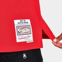 Men's Mitchell & Ness Chicago Bulls NBA Scottie Pippen Swingman Jersey Black/Red - 18153CBU CBU -Deals Adidas Store 18153CBU CBU M6