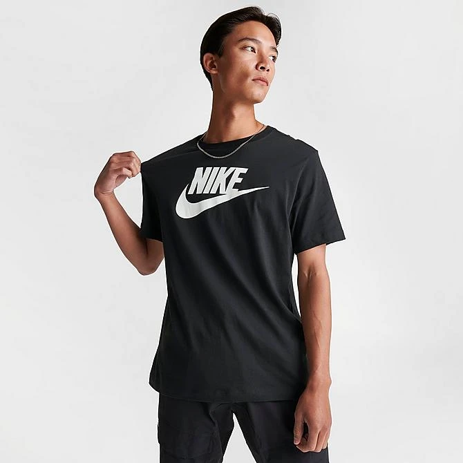 Men's Nike Sportswear Icon Futura T-Shirt Black/White - AR5004 010 5 Men's Nike Sportswear Icon Futura T-Shirt Black/White - AR5004 010 - Image 3