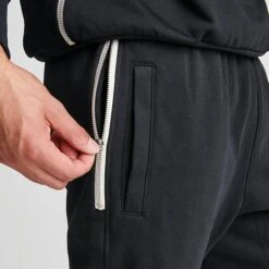 Men's Nike Giannis Standard Issue Connections Dri-FIT Jogger Pants Black - FN7214 010 13 Men's Nike Giannis Standard Issue Connections Dri-FIT Jogger Pants Black - FN7214 010 -Deals Adidas Store FN7214 010 M6