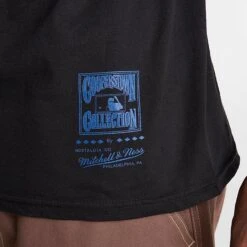 Men's Mitchell & Ness MLB New York Yankees Statue Of Liberty Skyline Graphic T-Shirt Black - RTP22061 010 13 Men's Mitchell & Ness MLB New York Yankees Statue Of Liberty Skyline Graphic T-Shirt Black - RTP22061 010 -Deals Adidas Store RTP22061 010 M6