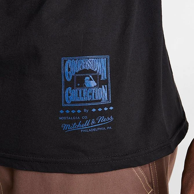 Men's Mitchell & Ness MLB New York Yankees Statue Of Liberty Skyline Graphic T-Shirt Black - RTP22061 010 8 Men's Mitchell & Ness MLB New York Yankees Statue Of Liberty Skyline Graphic T-Shirt Black - RTP22061 010 - Image 6